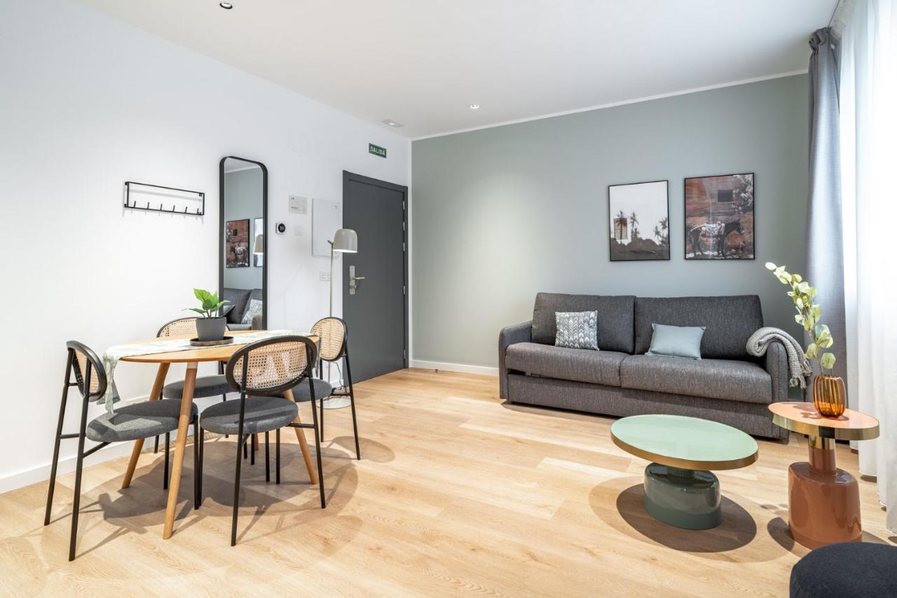 Limehome Sevilla Ronda De Capuchinos Zewnętrze zdjęcie