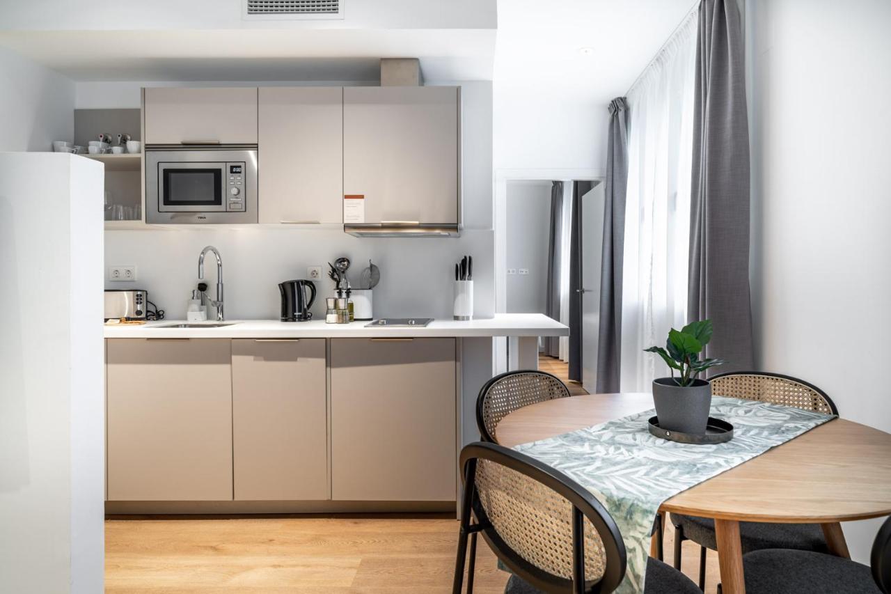 Limehome Sevilla Ronda De Capuchinos Zewnętrze zdjęcie