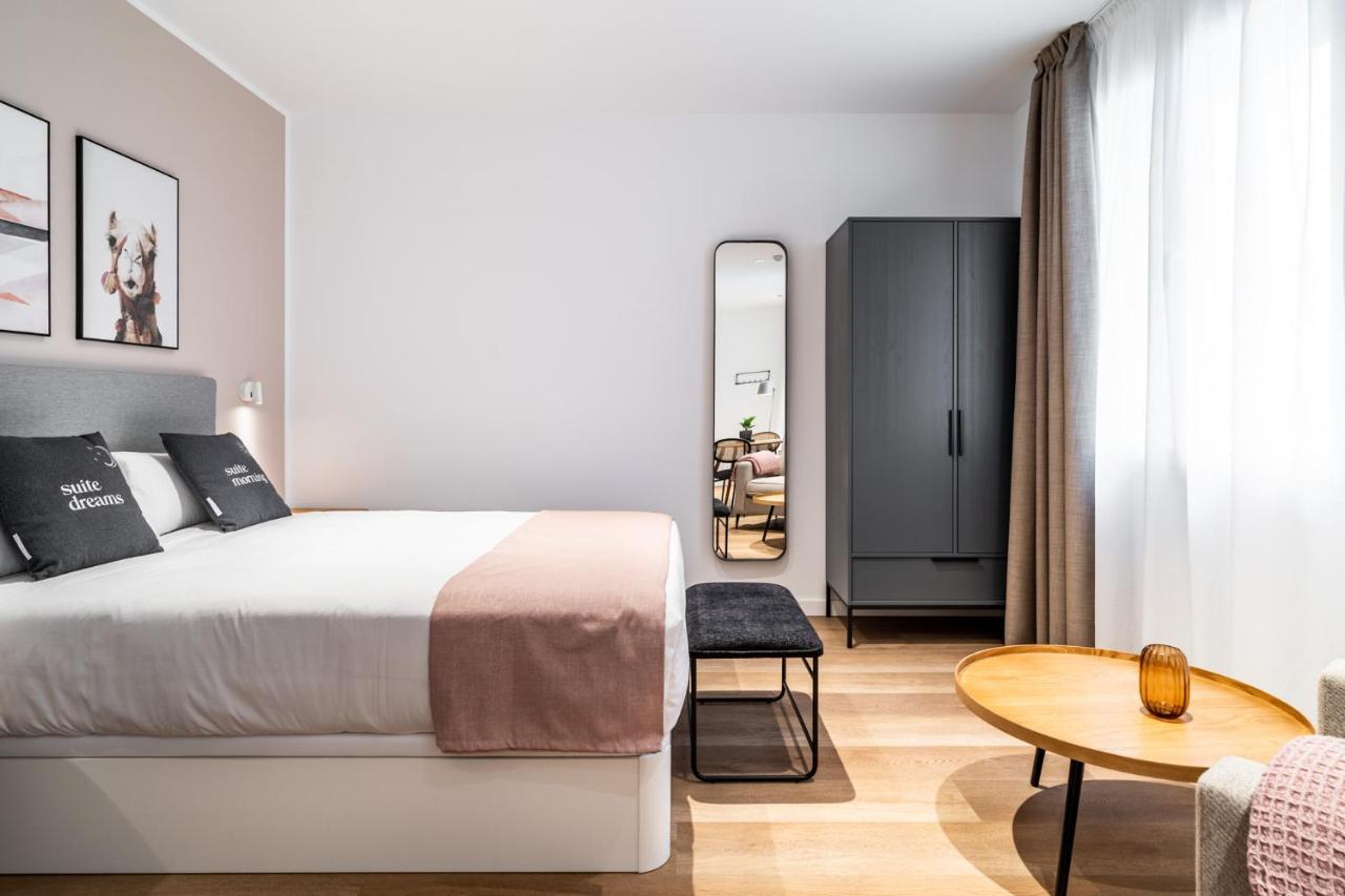 Limehome Sevilla Ronda De Capuchinos Zewnętrze zdjęcie