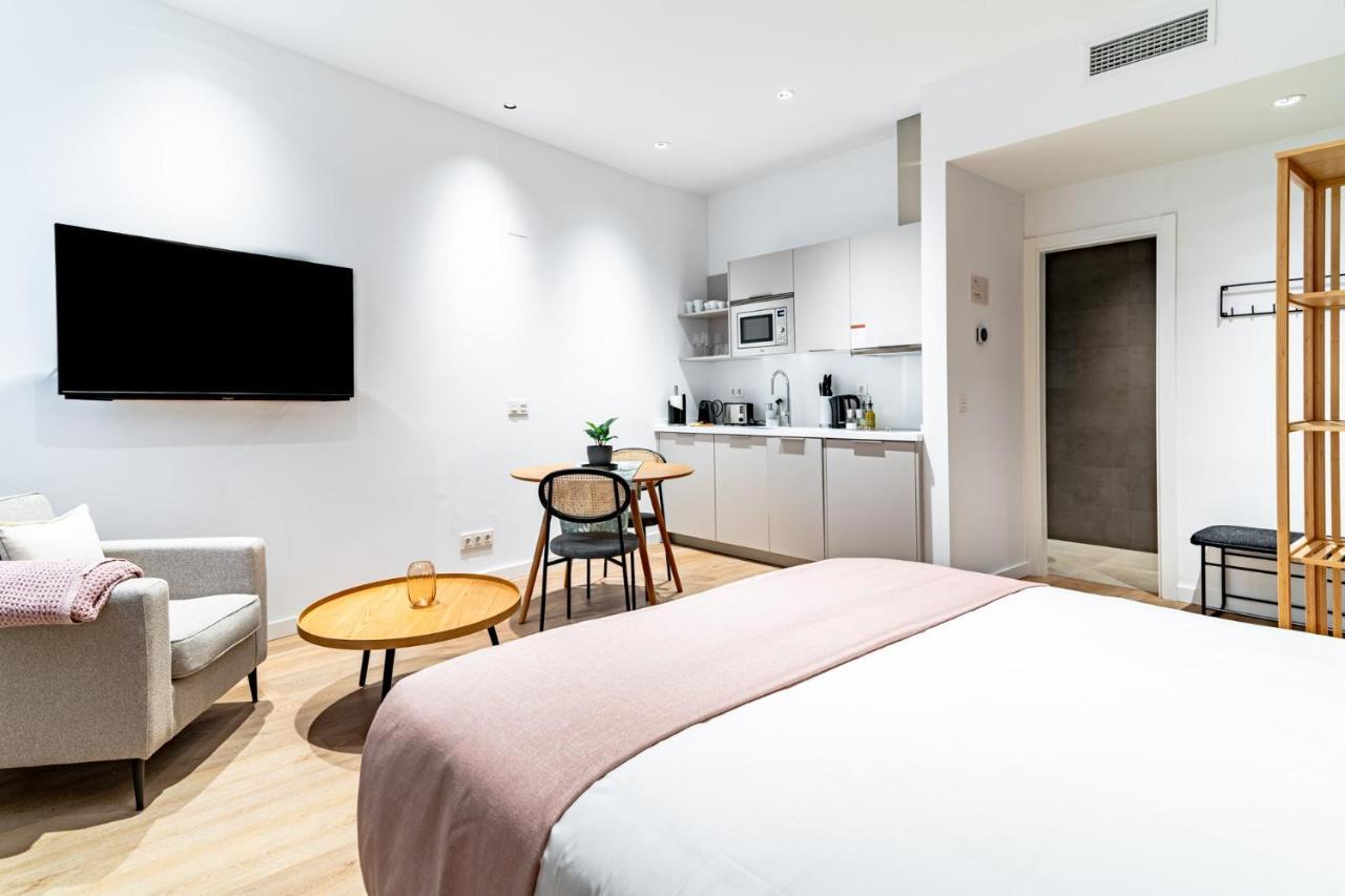 Limehome Sevilla Ronda De Capuchinos Zewnętrze zdjęcie