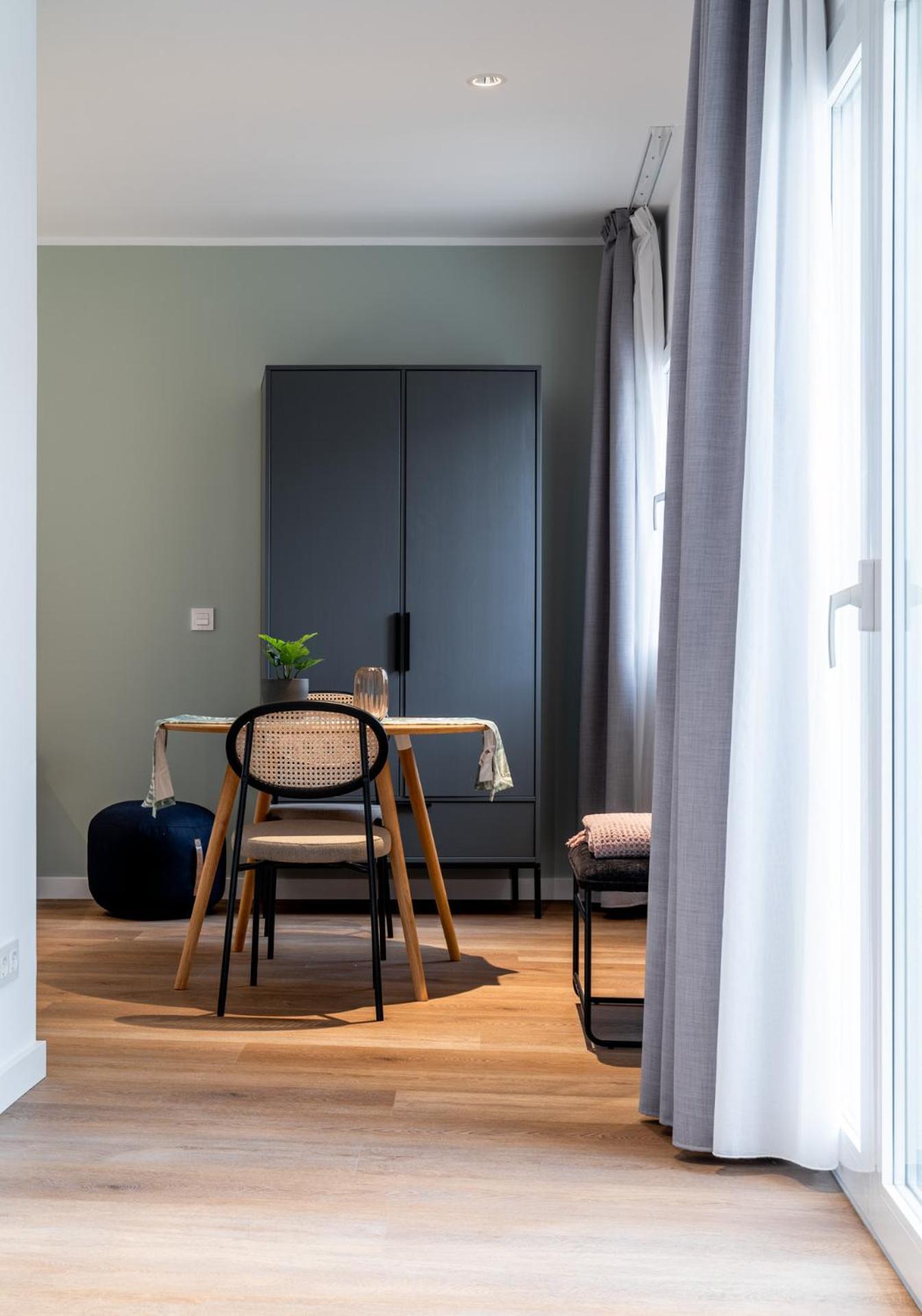 Limehome Sevilla Ronda De Capuchinos Zewnętrze zdjęcie
